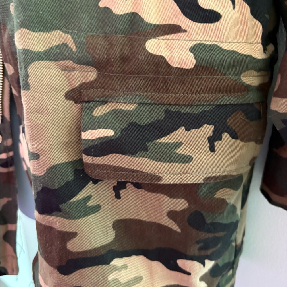 HAODUOYI Camouflage Utility Jacket - Picture 5 of 13